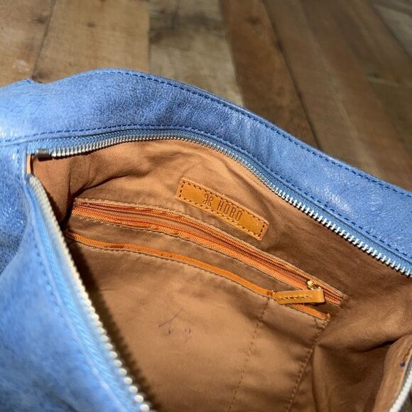 HOBO CAMBEL CROSSBODY BUFFED LEATHER - Picture 14 of 15